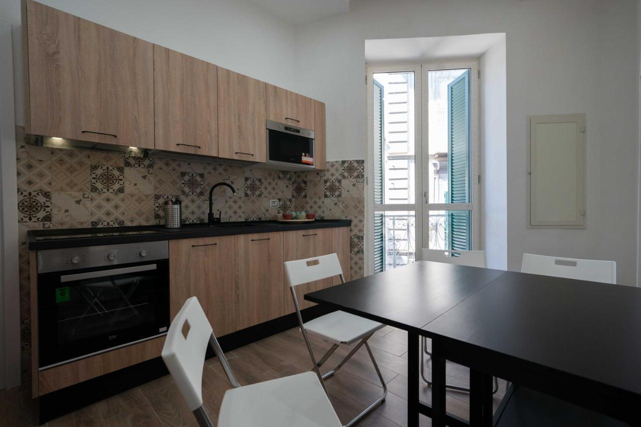 Appartement Queen Mary By Dimorra Napels